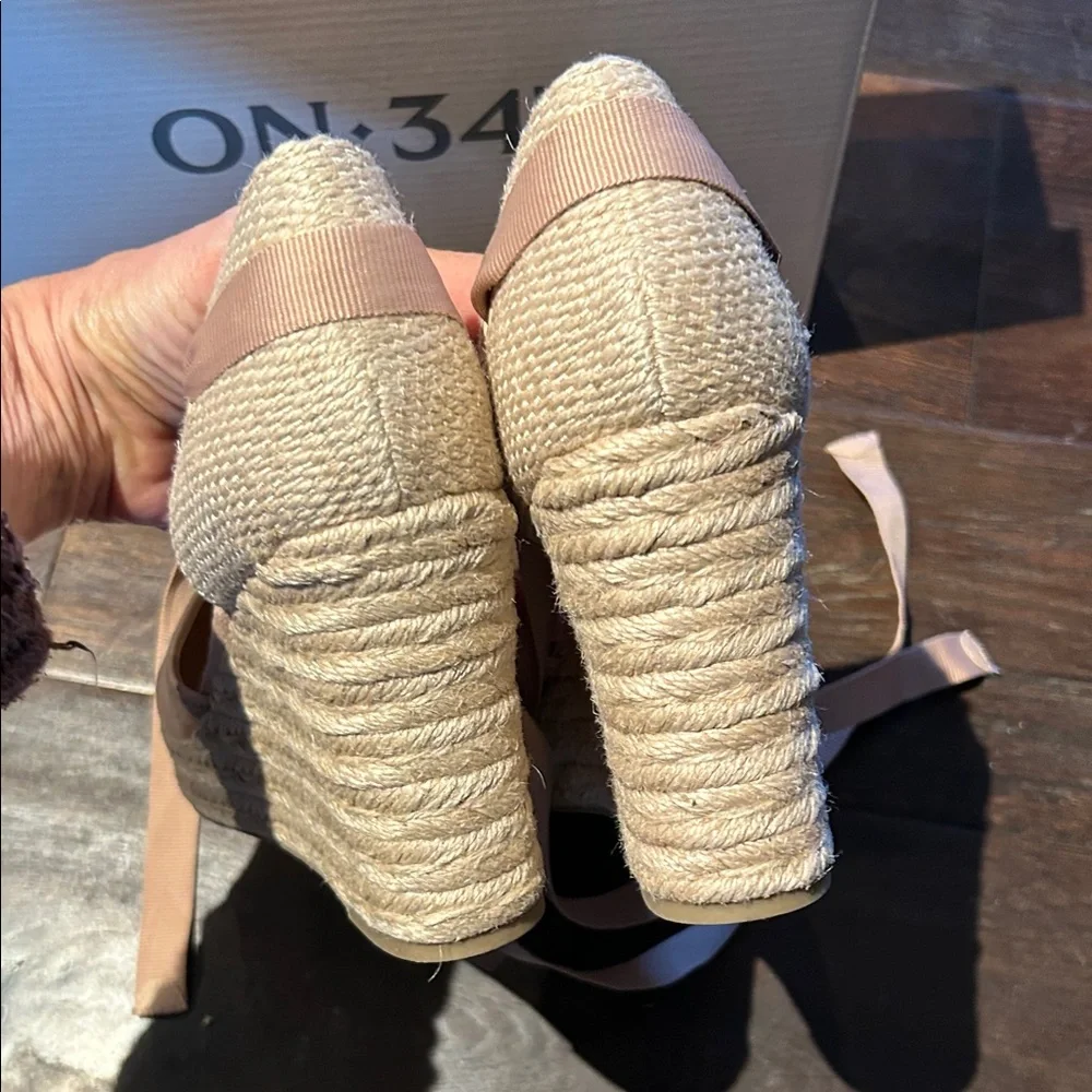 NIB ~ ON THE 34th MELINDA ESPADRILLE WEDGE sz 9.5 - Picture 5 of 8